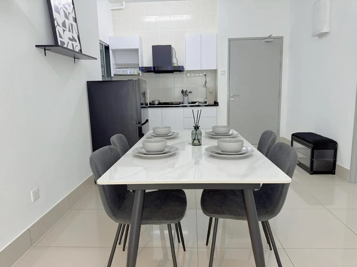 New Minimalist Cozy 3R3B Sgbesi - 6 Pax Apartment Kuala Lumpur Malaysia